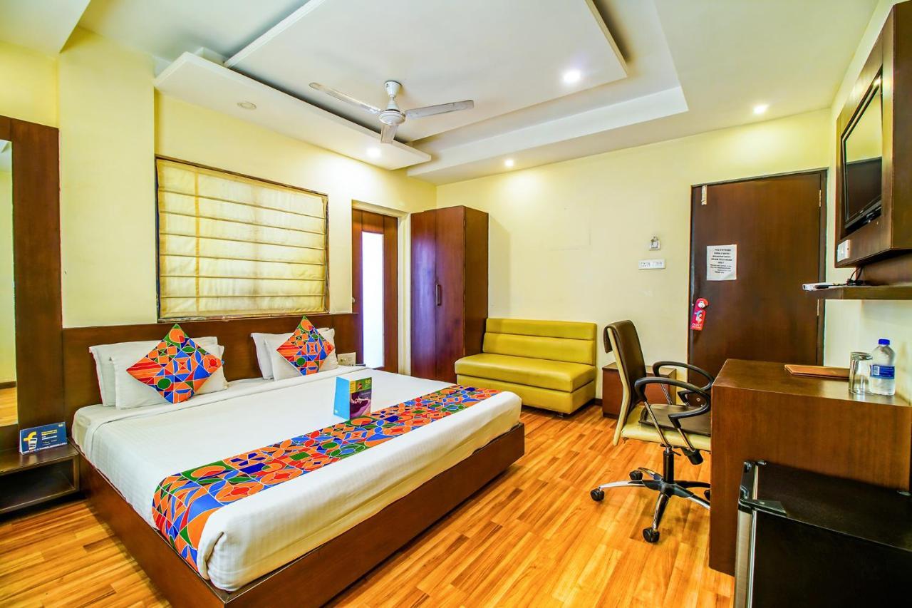 Fabhotel Loharkar 54 Нагпур Екстериор снимка