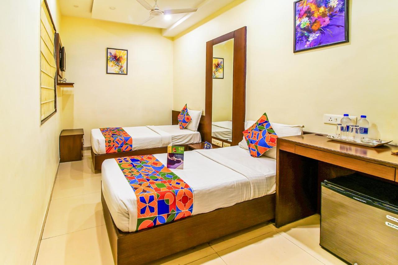 Fabhotel Loharkar 54 Нагпур Екстериор снимка